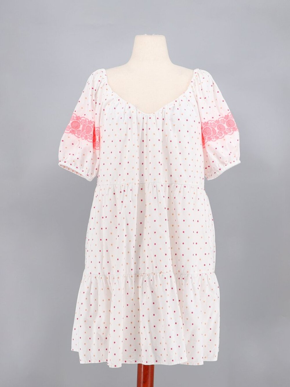 LOFT Puff Sleeve Dot Embroidered Tiered Swing Dress Size L White Pink Boho Prep